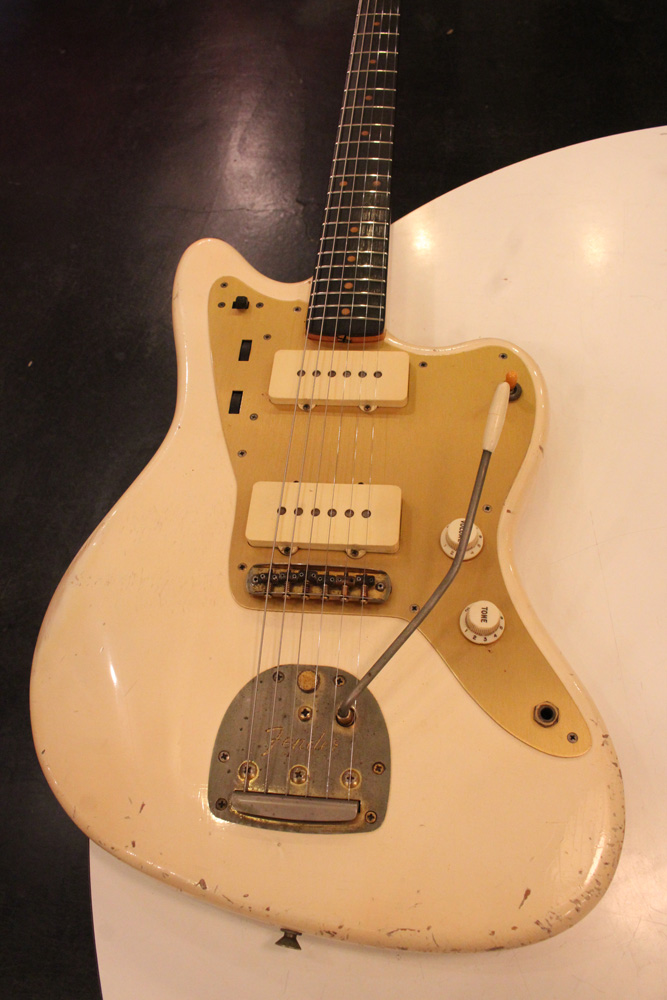 Fender 1959y[Jazzmaster “White Finish”[Anodized Pickguard[Gold Parts |  GUITAR TRADERS TOKYO