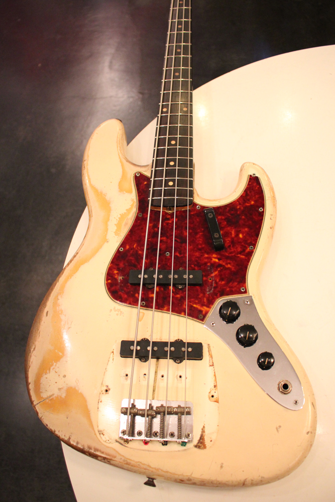 Fender 1962y[Jazz Bass[“Original Olympic White”[Slab Finger Board | GUITAR  TRADERS TOKYO