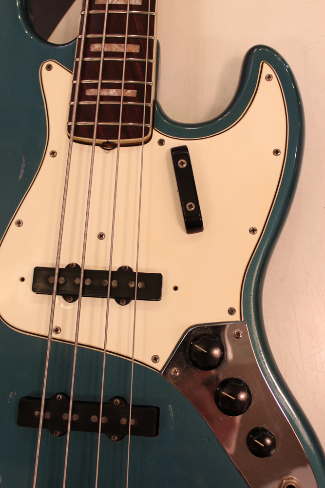 Fender 1966y[Jazz Bass[“Lake Placid Blue” | GUITAR TRADERS TOKYO