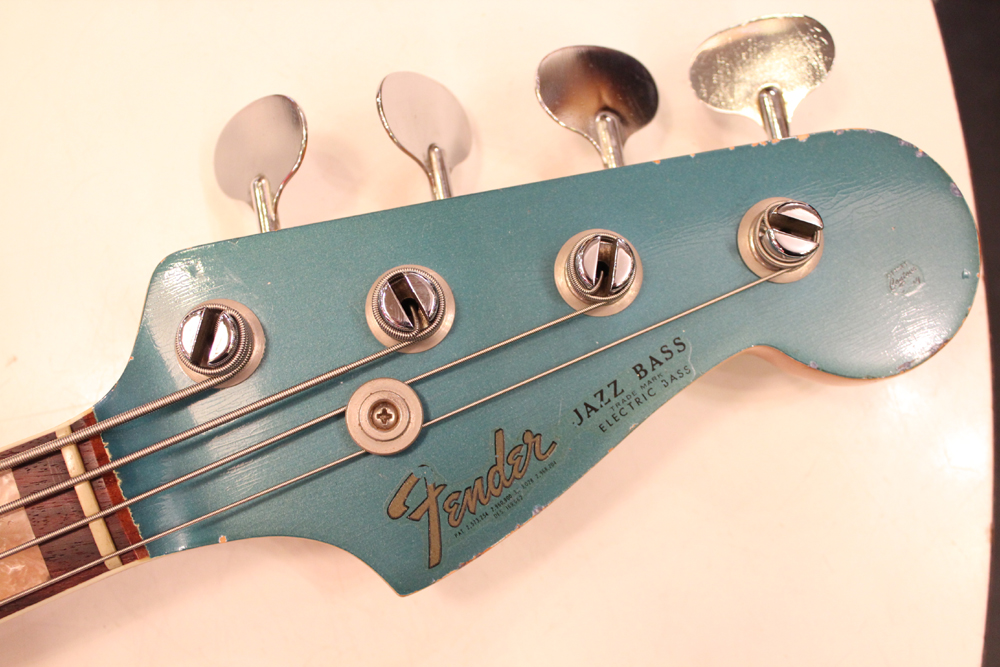 Fender 1966y[Jazz Bass[“Lake Placid Blue” | GUITAR TRADERS TOKYO