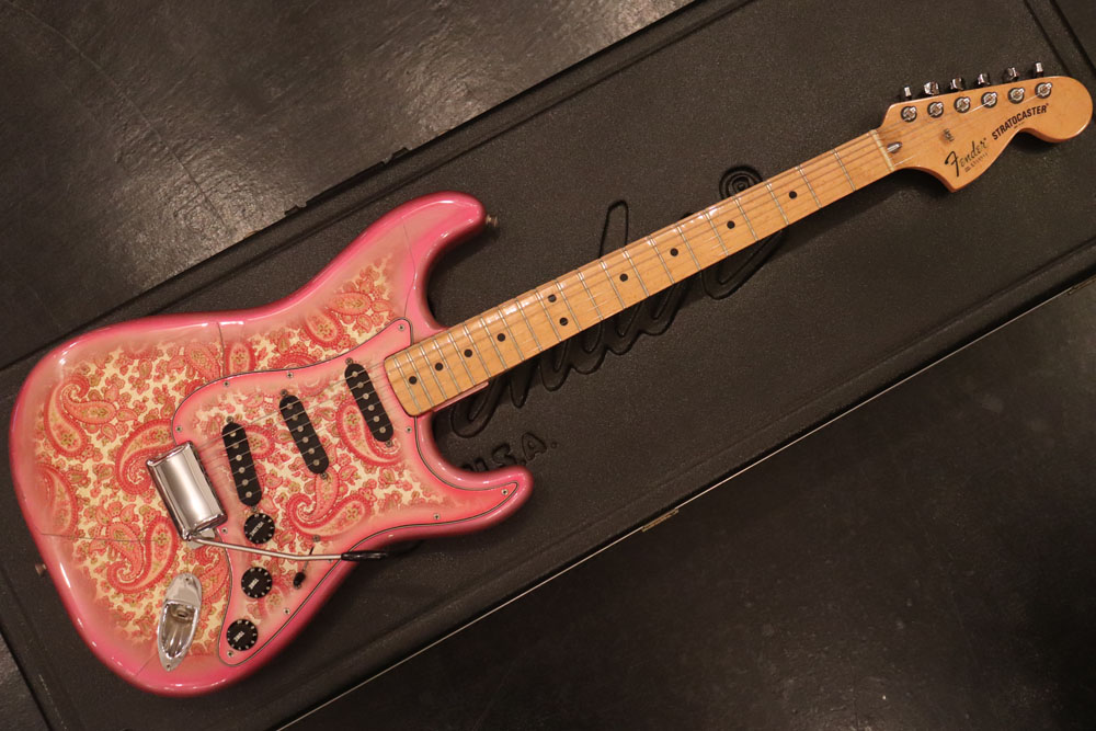 Fender 1979y[Stratocaster[“Original Pink Paisley” | GUITAR TRADERS TOKYO