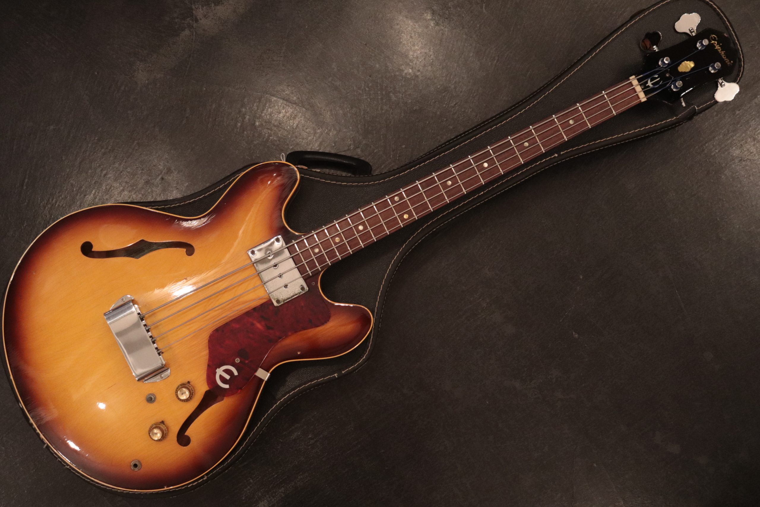 Epiphone 1968 EB232 “Rivoli Bass” | GUITAR TRADERS TOKYO